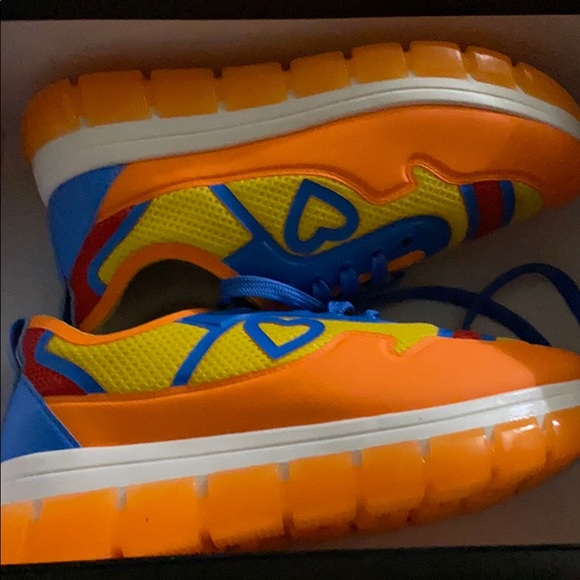 Love Moschino sneakers - Picture 2 of 6